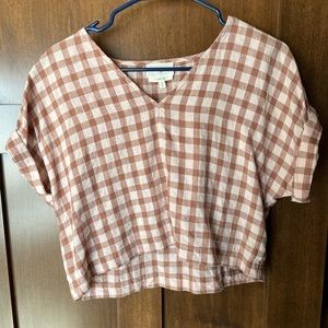 Plaid cropped blouse